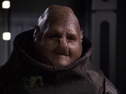 extant_StarTrek_VOY_6x04-TinkerTenorDoctorSpy_02752.jpg