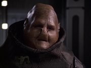 extant_StarTrek_VOY_6x04-TinkerTenorDoctorSpy_02763.jpg