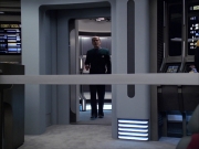 extant_StarTrek_VOY_6x04-TinkerTenorDoctorSpy_02786.jpg