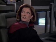 extant_StarTrek_VOY_6x04-TinkerTenorDoctorSpy_02807.jpg