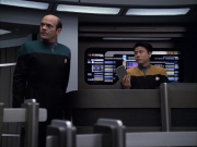 extant_StarTrek_VOY_6x04-TinkerTenorDoctorSpy_02823.jpg