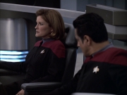 extant_StarTrek_VOY_6x04-TinkerTenorDoctorSpy_02840.jpg
