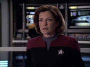 extant_StarTrek_VOY_6x04-TinkerTenorDoctorSpy_02856.jpg