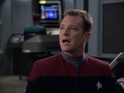 extant_StarTrek_VOY_6x04-TinkerTenorDoctorSpy_02870.jpg