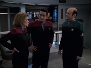 extant_StarTrek_VOY_6x04-TinkerTenorDoctorSpy_02877.jpg