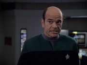 extant_StarTrek_VOY_6x04-TinkerTenorDoctorSpy_02914.jpg