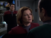 extant_StarTrek_VOY_6x04-TinkerTenorDoctorSpy_02954.jpg