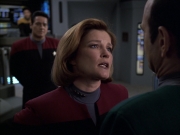 extant_StarTrek_VOY_6x04-TinkerTenorDoctorSpy_02960.jpg