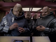extant_StarTrek_VOY_6x04-TinkerTenorDoctorSpy_03019.jpg
