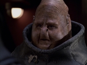 extant_StarTrek_VOY_6x04-TinkerTenorDoctorSpy_03031.jpg