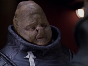 extant_StarTrek_VOY_6x04-TinkerTenorDoctorSpy_03038.jpg