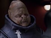 extant_StarTrek_VOY_6x04-TinkerTenorDoctorSpy_03040.jpg