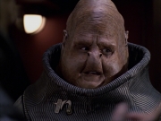 extant_StarTrek_VOY_6x04-TinkerTenorDoctorSpy_03046.jpg