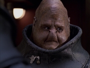 extant_StarTrek_VOY_6x04-TinkerTenorDoctorSpy_03047.jpg
