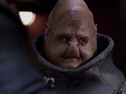 extant_StarTrek_VOY_6x04-TinkerTenorDoctorSpy_03048.jpg