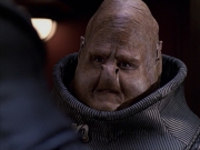 extant_StarTrek_VOY_6x04-TinkerTenorDoctorSpy_03050.jpg