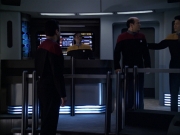 extant_StarTrek_VOY_6x04-TinkerTenorDoctorSpy_03101.jpg