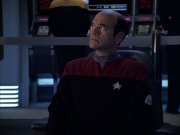 extant_StarTrek_VOY_6x04-TinkerTenorDoctorSpy_03168.jpg