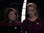 extant_StarTrek_VOY_6x04-TinkerTenorDoctorSpy_03227.jpg