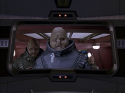 extant_StarTrek_VOY_6x04-TinkerTenorDoctorSpy_03277.jpg