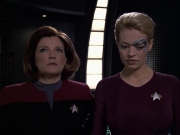 extant_StarTrek_VOY_6x04-TinkerTenorDoctorSpy_03281.jpg
