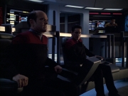 extant_StarTrek_VOY_6x04-TinkerTenorDoctorSpy_03286.jpg