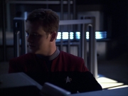 extant_StarTrek_VOY_6x04-TinkerTenorDoctorSpy_03300.jpg