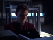 extant_StarTrek_VOY_6x04-TinkerTenorDoctorSpy_03302.jpg