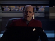 extant_StarTrek_VOY_6x04-TinkerTenorDoctorSpy_03304.jpg