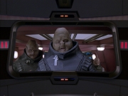 extant_StarTrek_VOY_6x04-TinkerTenorDoctorSpy_03323.jpg