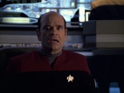 extant_StarTrek_VOY_6x04-TinkerTenorDoctorSpy_03326.jpg