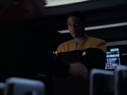 extant_StarTrek_VOY_6x04-TinkerTenorDoctorSpy_03347.jpg