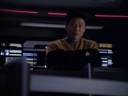 extant_StarTrek_VOY_6x04-TinkerTenorDoctorSpy_03424.jpg