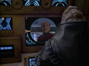 extant_StarTrek_VOY_6x04-TinkerTenorDoctorSpy_03452.jpg
