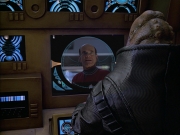 extant_StarTrek_VOY_6x04-TinkerTenorDoctorSpy_03469.jpg