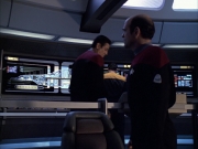 extant_StarTrek_VOY_6x04-TinkerTenorDoctorSpy_03532.jpg