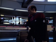 extant_StarTrek_VOY_6x04-TinkerTenorDoctorSpy_03533.jpg