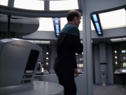 extant_StarTrek_VOY_6x04-TinkerTenorDoctorSpy_03566.jpg