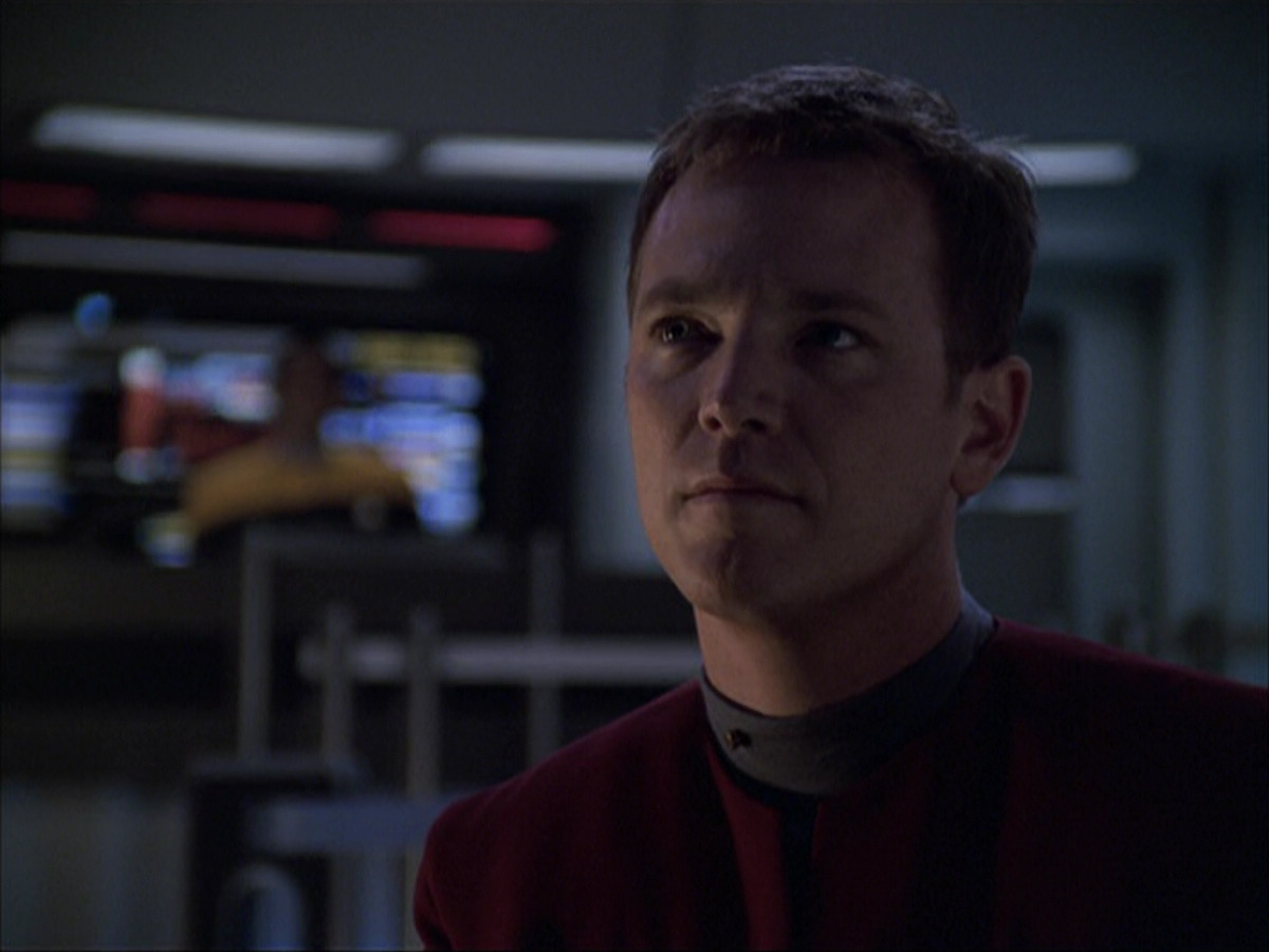 extant_StarTrek_VOY_6x05-Alice_00151.jpg
