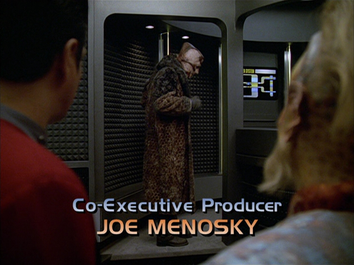 extant_StarTrek_VOY_6x05-Alice_00380.jpg