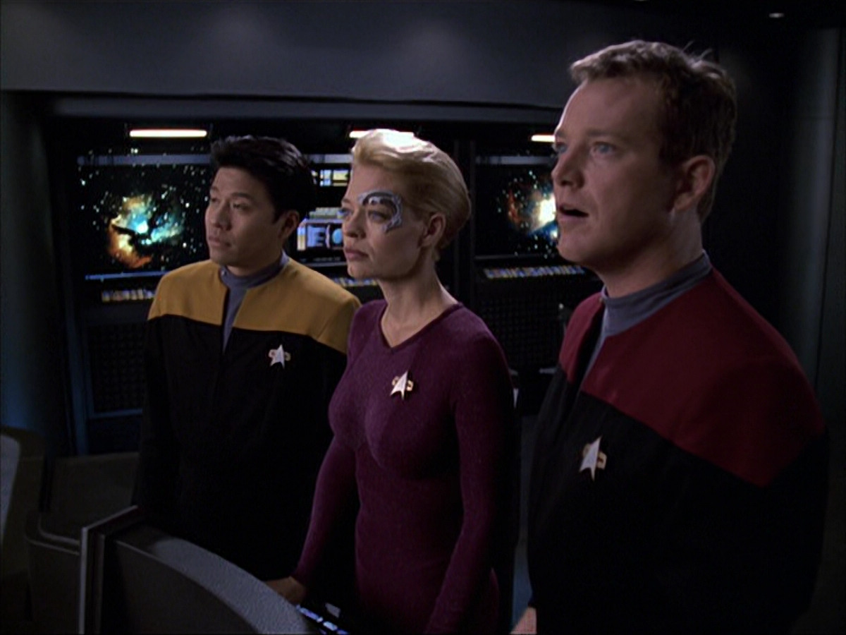 extant_StarTrek_VOY_6x05-Alice_00444.jpg