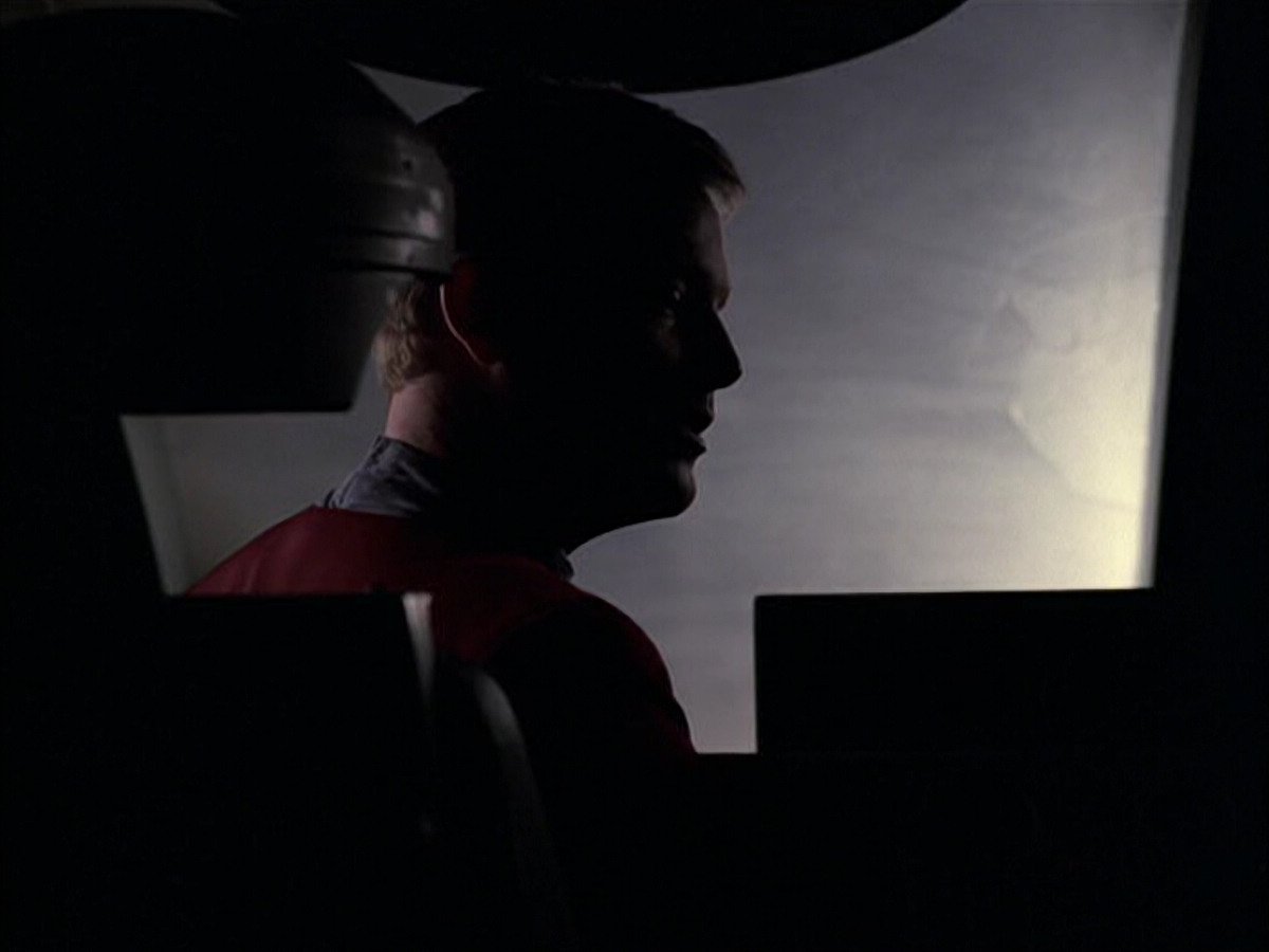 extant_StarTrek_VOY_6x05-Alice_00707.jpg