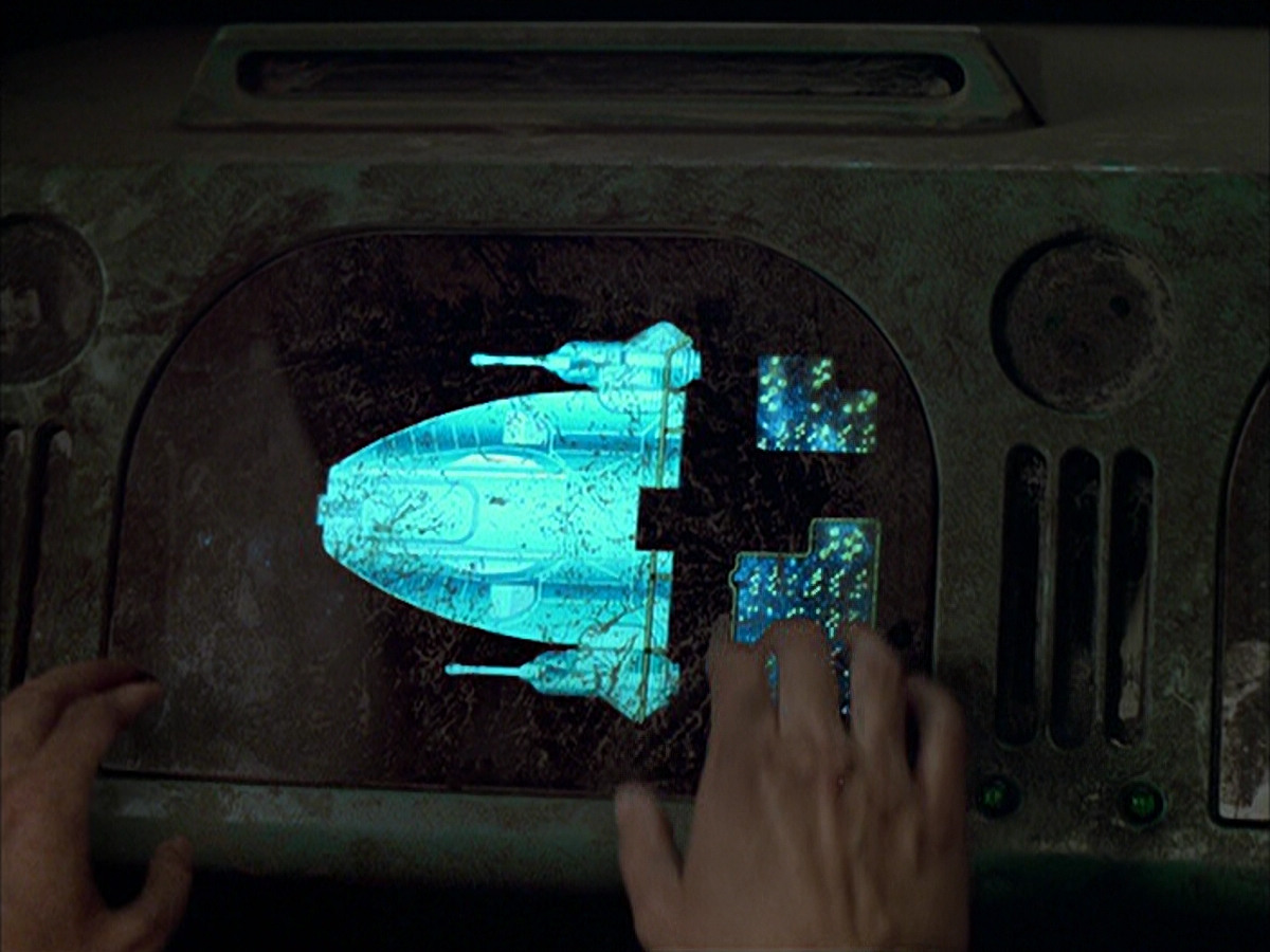 extant_StarTrek_VOY_6x05-Alice_00741.jpg