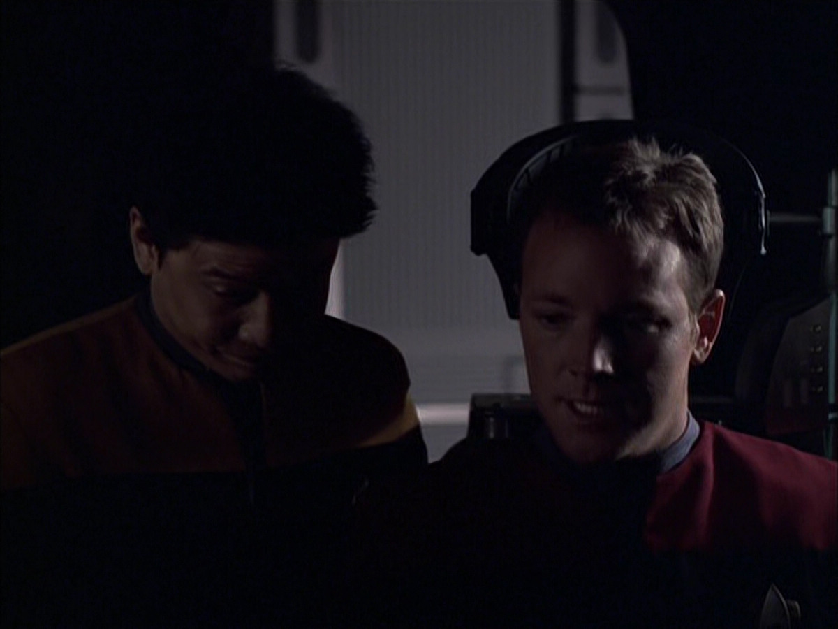 extant_StarTrek_VOY_6x05-Alice_00792.jpg