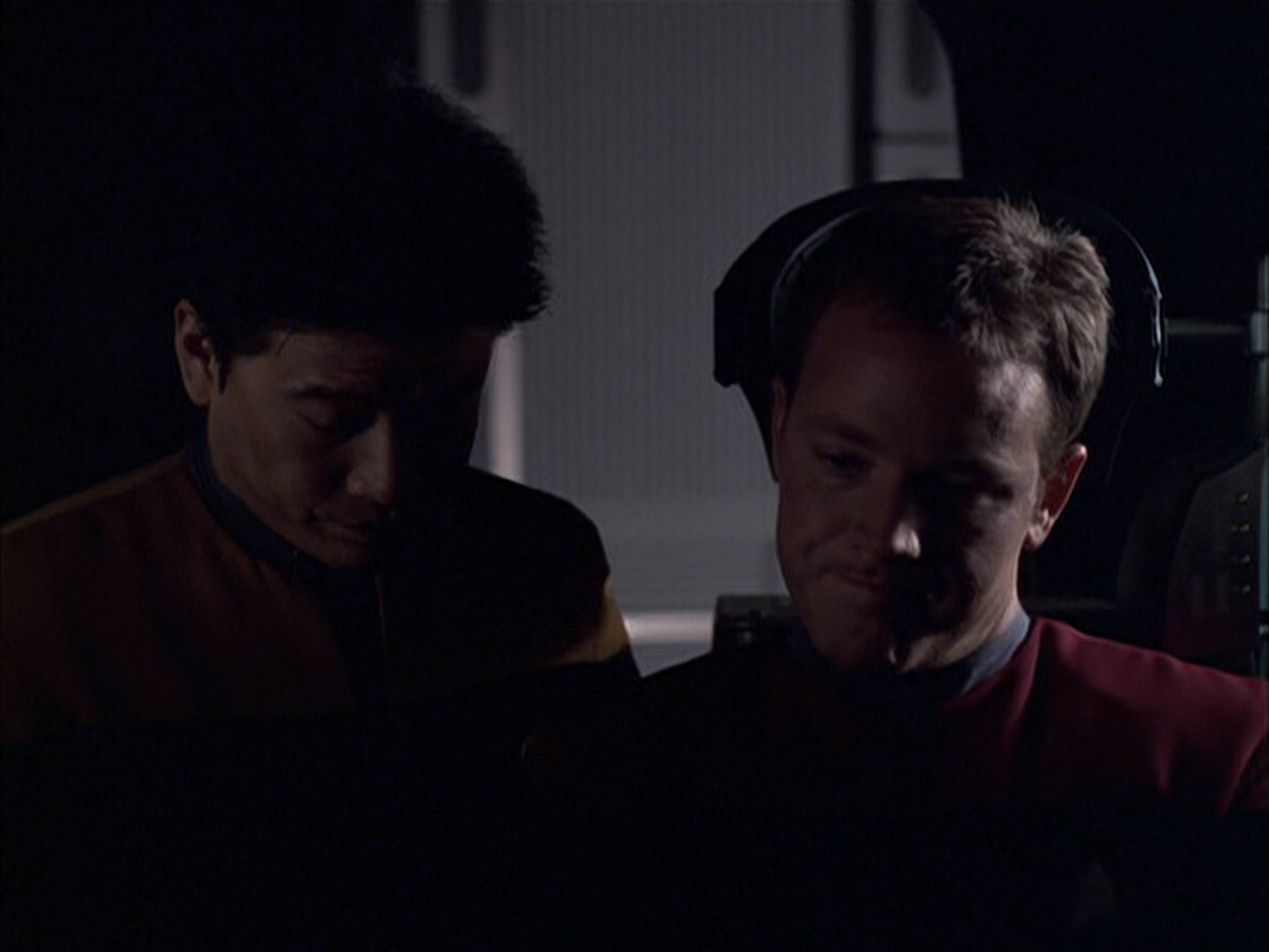 extant_StarTrek_VOY_6x05-Alice_00793.jpg