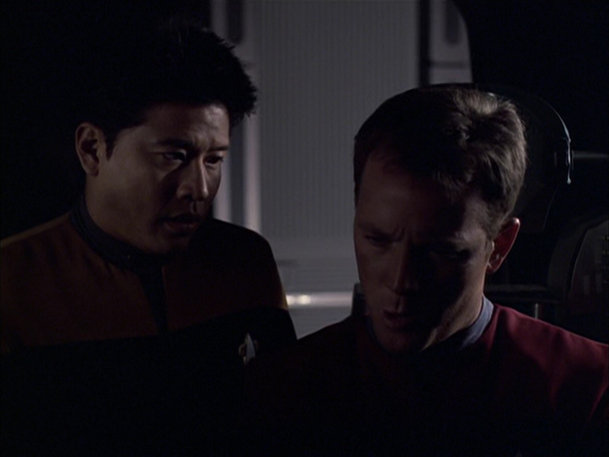 extant_StarTrek_VOY_6x05-Alice_00806.jpg