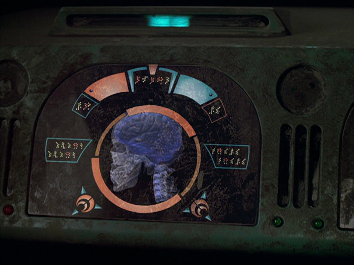 extant_StarTrek_VOY_6x05-Alice_00872.jpg