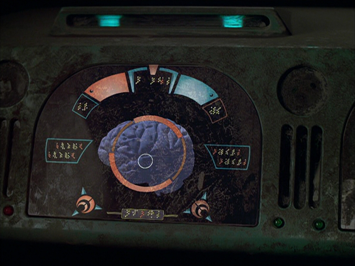 extant_StarTrek_VOY_6x05-Alice_00875.jpg