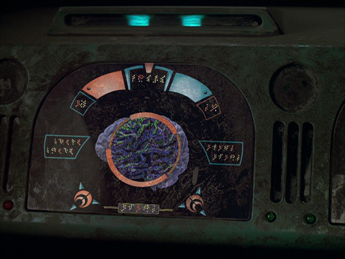 extant_StarTrek_VOY_6x05-Alice_00884.jpg
