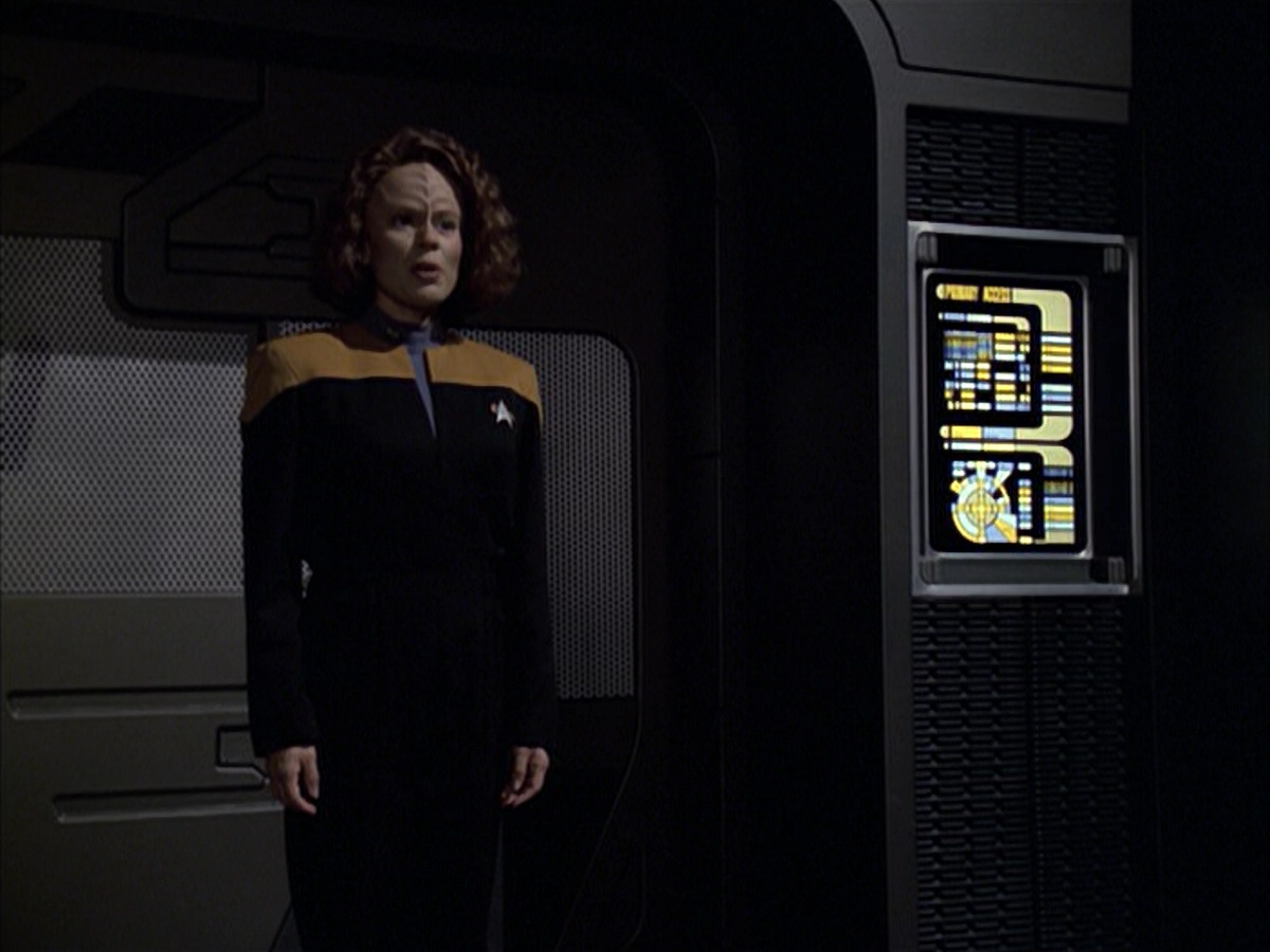 extant_StarTrek_VOY_6x05-Alice_01320.jpg